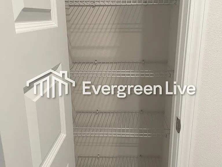 9843 Fowler Ave — Photo 23