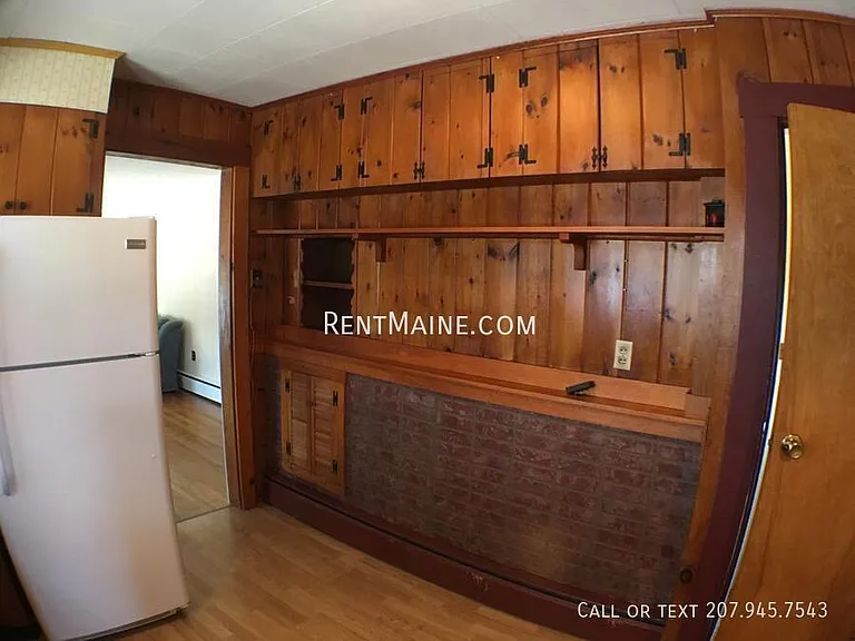 36 Western Ave — Photo 4
