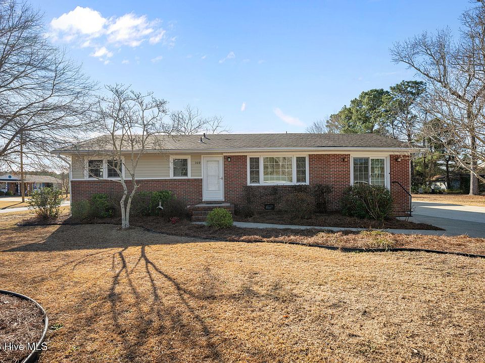 1st image of 309 Woodhaven Drive