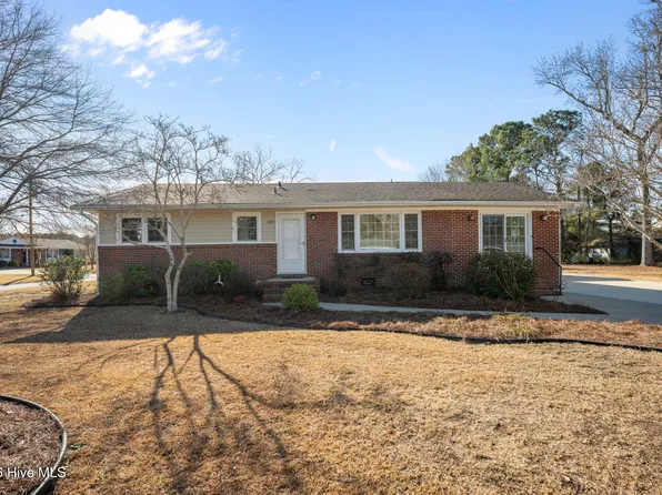 309 Woodhaven Drive, Havelock, NC 28532