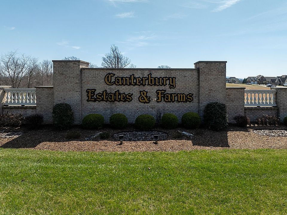 1st image of 101 Canterbury Dr
