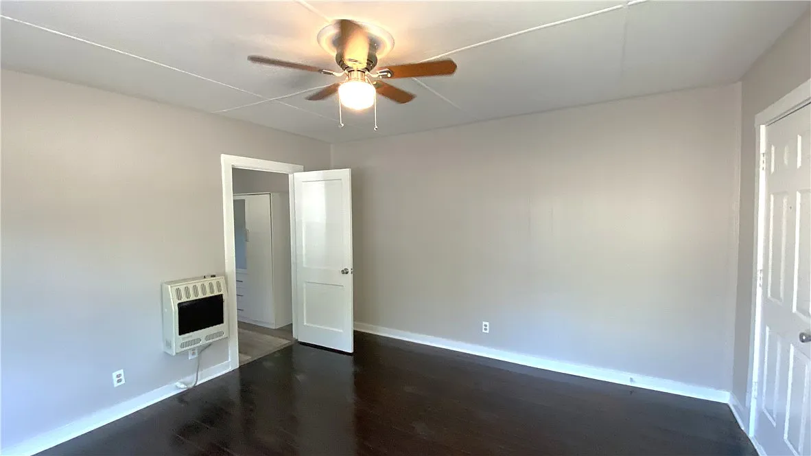 1 bed, 1.0 bath, 644 sqft, $965 — Photo 3