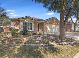 1665 Rolling Brook Ln, Schertz, TX 78154