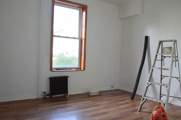 Rented by Bond New York | media 5