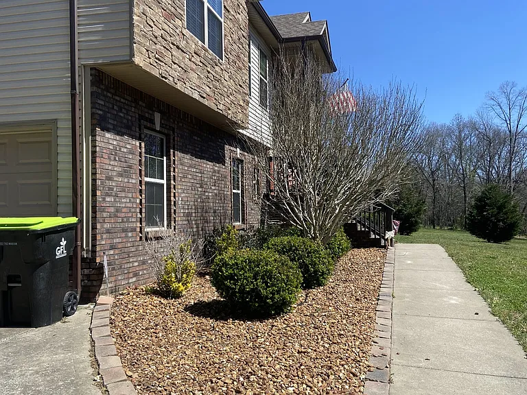 2638 Seven Mile Ferry Rd — Photo 4