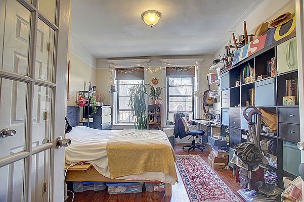 1st image of 204 W 96th St APT 4A