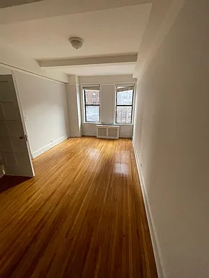 Rented by JMG Properties | media 20