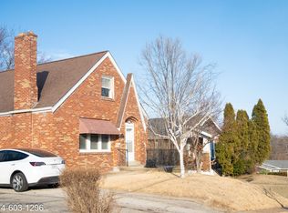 7907 W Bruno Ave, Saint Louis, MO 63117