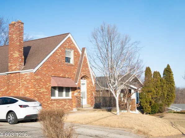 7907 W Bruno Ave, Saint Louis, MO 63117