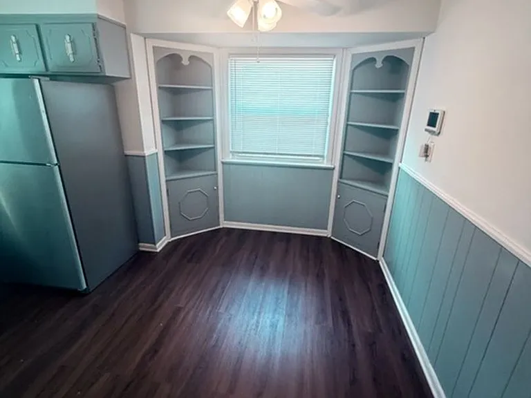 11215 Langton Ave — Photo 5