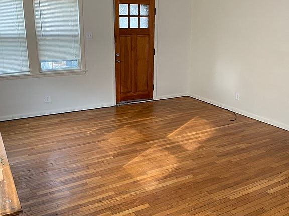 2nd image of 17916 E Park Dr