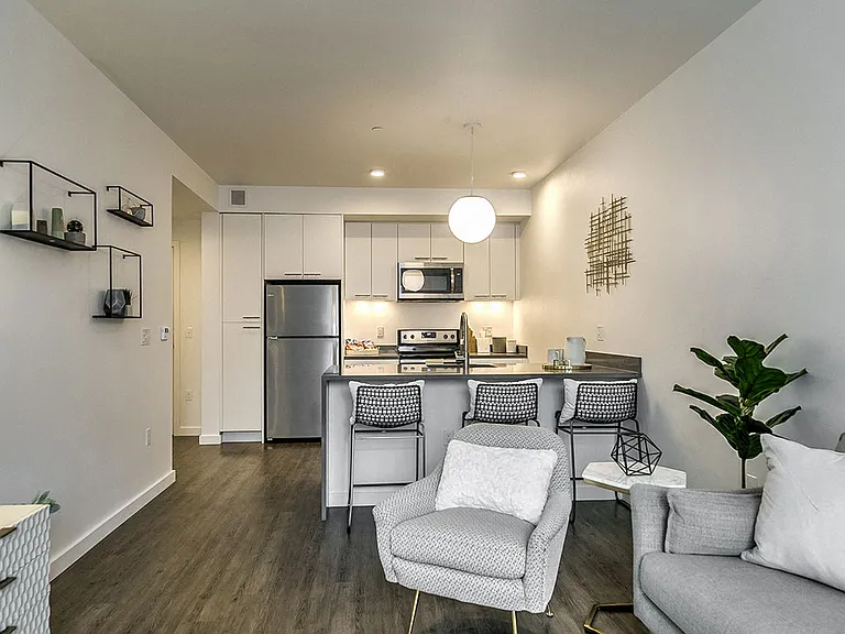 The Fowler Apartments — Photo 5