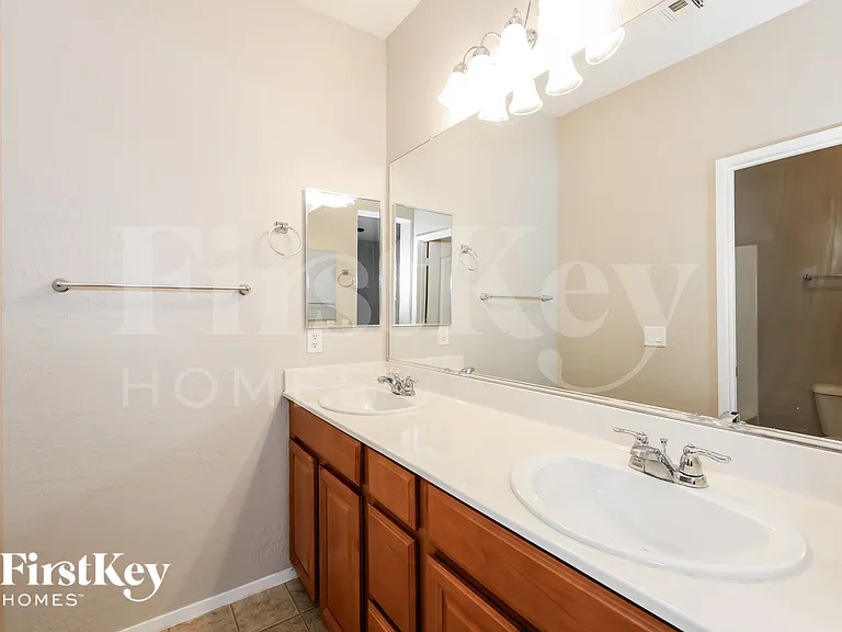 8189 Cape Ito Ct — Photo 17