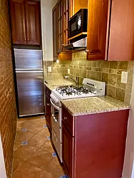 Rented by Green Line Realty