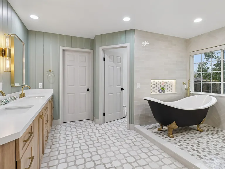 43 Corte Maria Ave — Photo 14