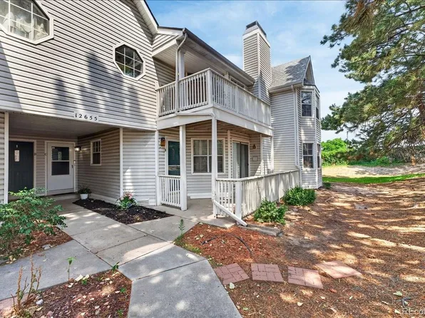 12655 E Pacific Circle #C, Aurora, CO 80014