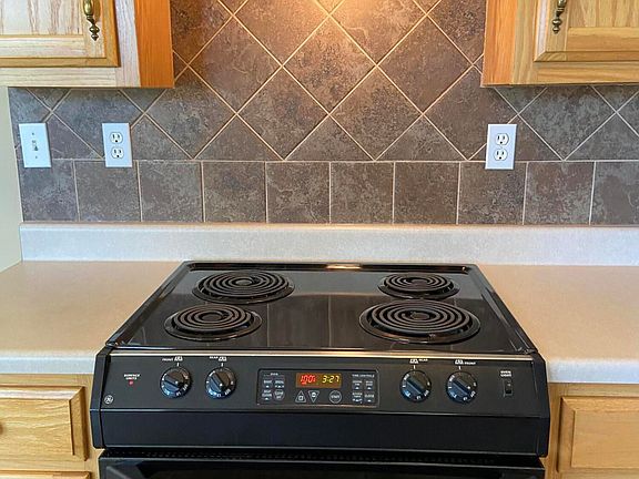 3rd image of 10663 Cornell Dr