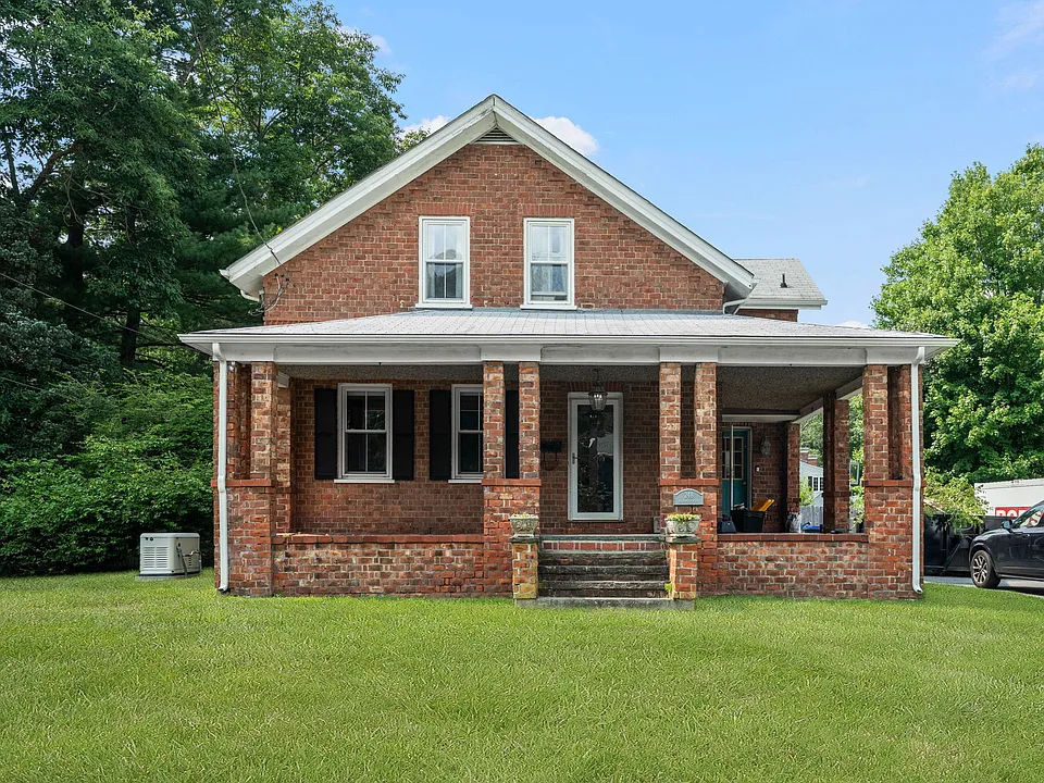 248 New Meadow Rd