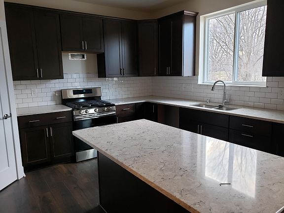 5th image of 7822 Williamsburg Ct