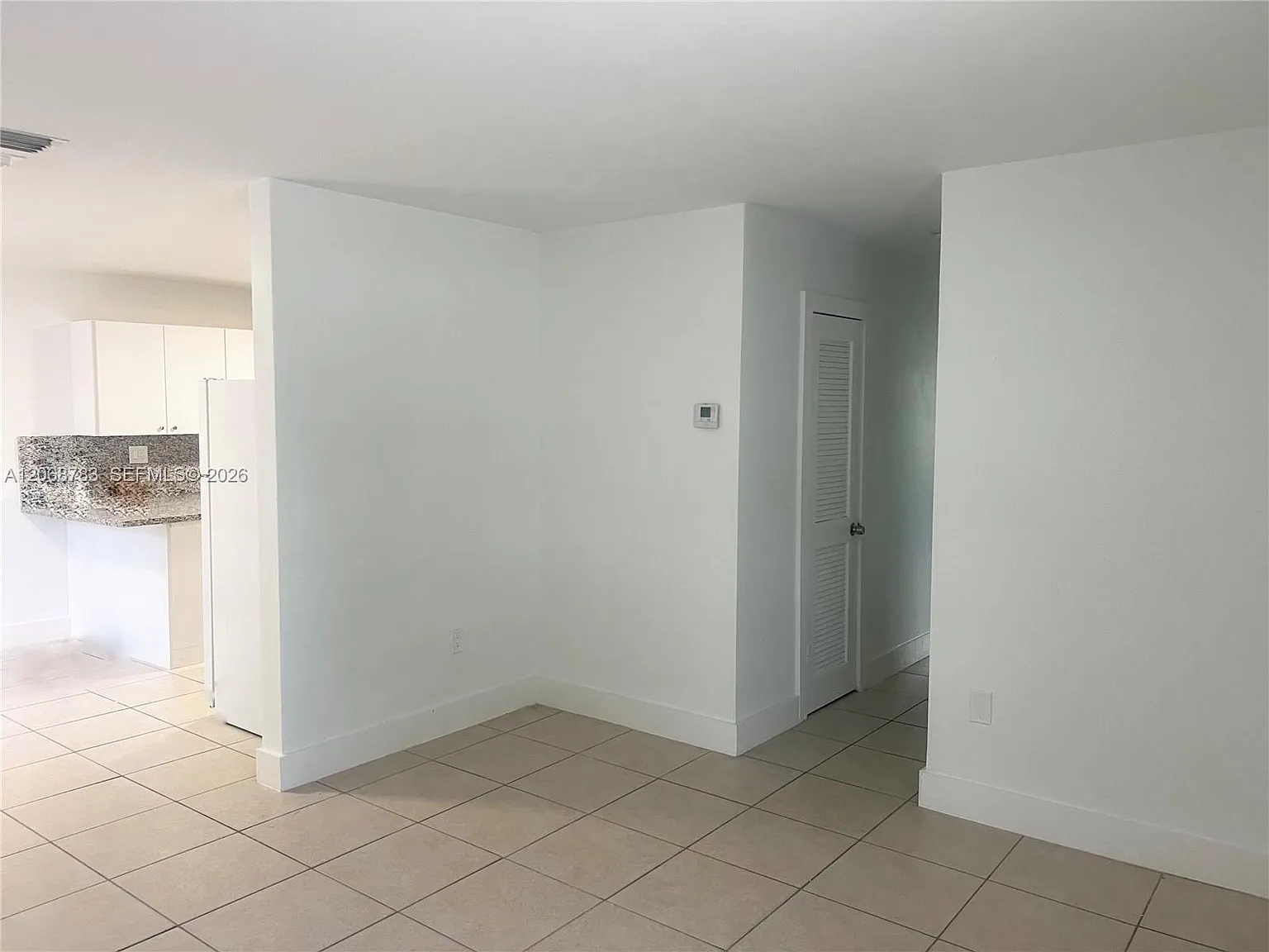 Highview — Photo 2