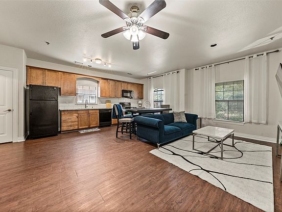 3rd image of 2410 S 2nd St APT 630
