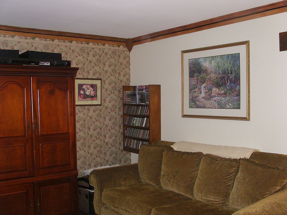 1st image of 7114 Bunkerhill Ln