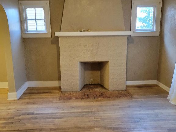 3rd image of 69 Poplar Ave APT 1
