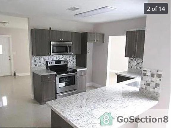 3rd image of 3224 NW 39th St