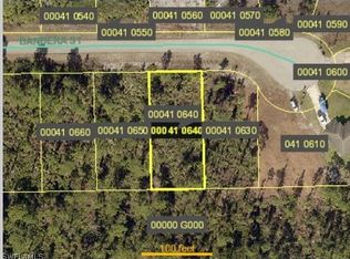 1042 Bandera St, Lehigh Acres, FL 33974