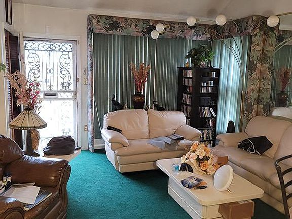4th image of 1534 Pitman Ave