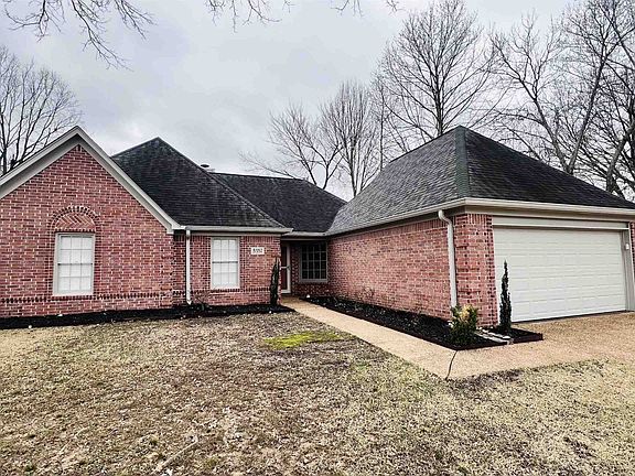 3rd image of 8387 Wind River Cir N
