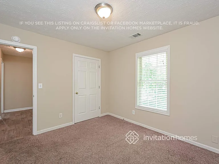 535 Devonshire Walk Dr — Photo 14