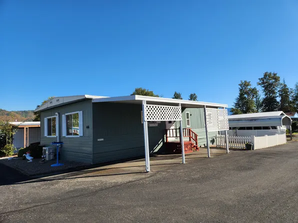 2325 NW Highland Ave Space 44, Grants Pass, OR 97526