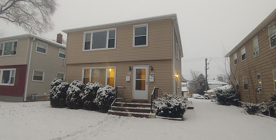 1st image of 5950 N 69th St