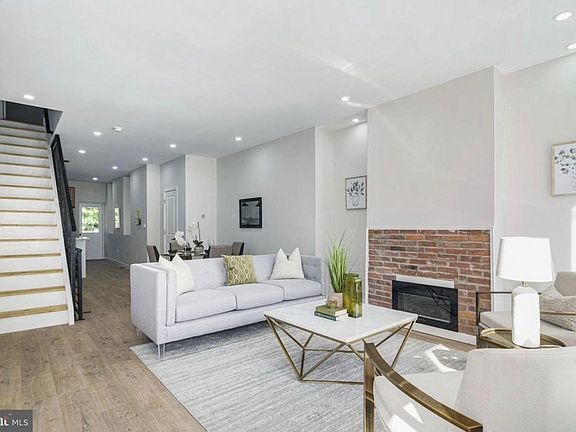4th image of 648 N 36th St #O