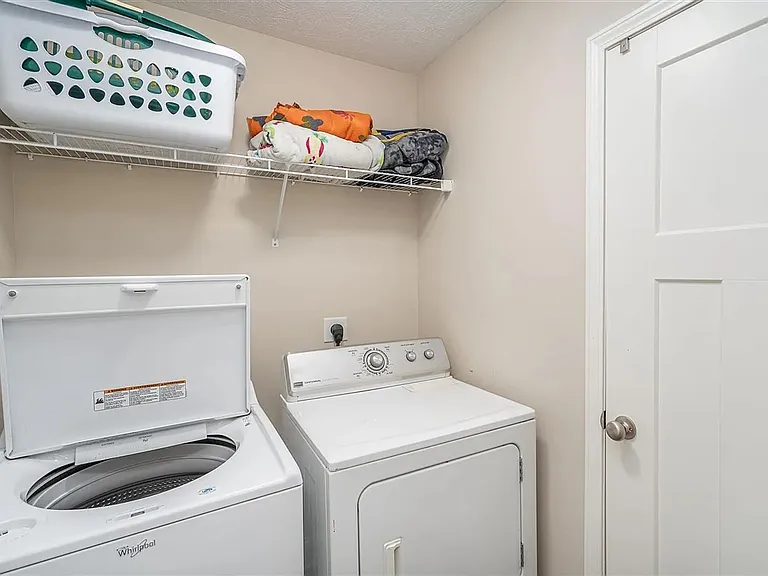 692 Northridge Dr — Photo 11