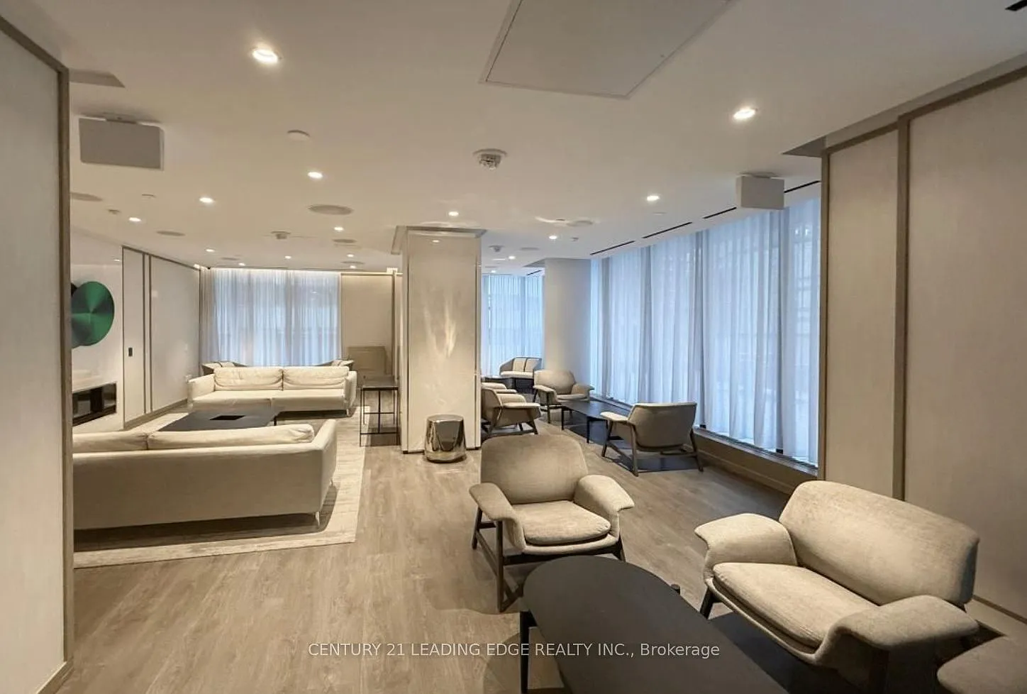 2 bed, $2,700 — Photo 3