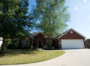 813 S Brookside Ct, Rogers, AR 72758