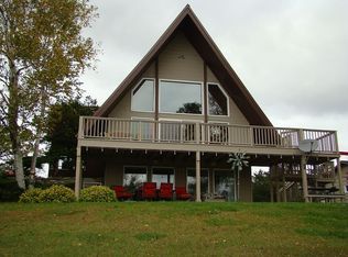 W8189 Bornick Rd, Portage, WI 53901