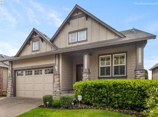 420 Tukwila Dr, Woodburn, OR 97071