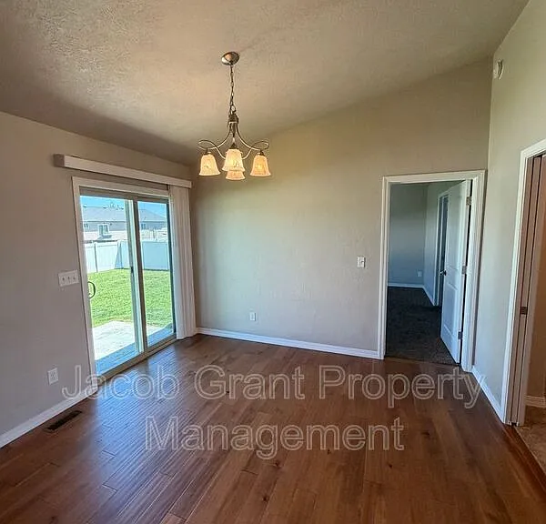 3030 Golden Rod Dr — Photo 12