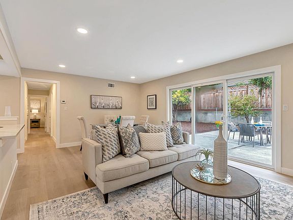 3rd image of 5645 Rotterdam Ln