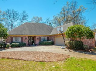 225 Oak Park Dr, Madison, MS 39110