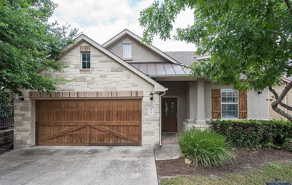 1st image of 32 Stone Terrace Dr