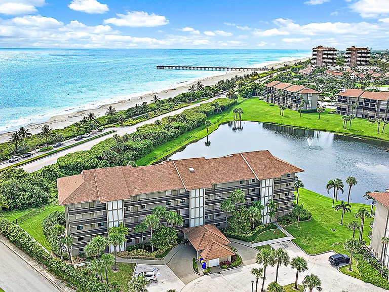 101 S Seas Dr #105 — Photo 25