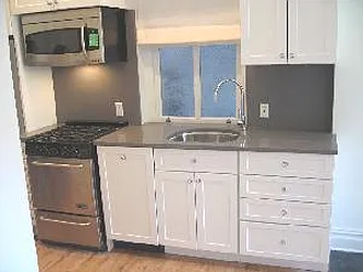 Rented by R New York