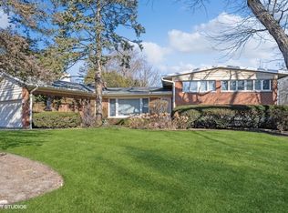 1133 Mayfair Ln, Glencoe, IL 60022