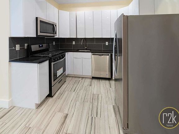 4th image of 23-39 30th Dr #1F
