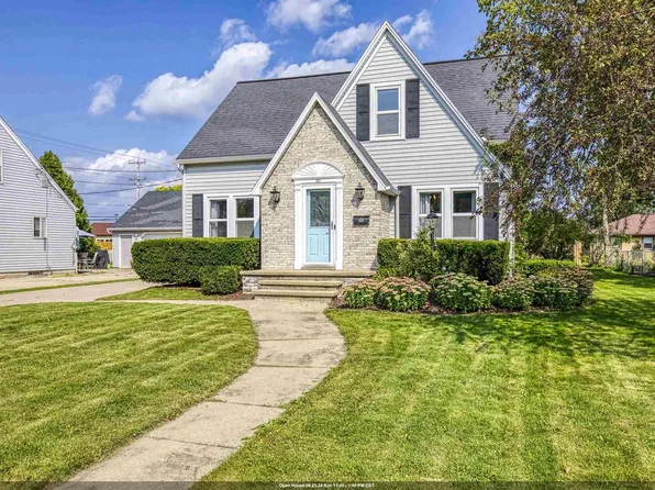 137 N WILSON STREET, Kimberly, WI 54136