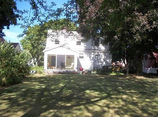 4th image of 66 Lake Ave